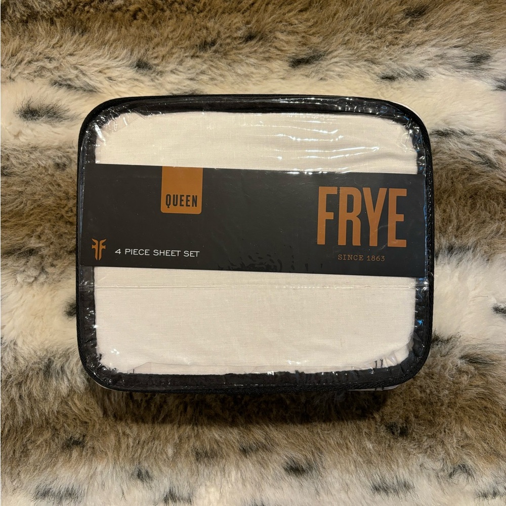 FRYE Queen Sheet Set NWT